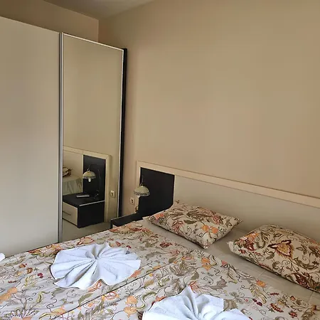 Апартаменты Europroperties Iglika *