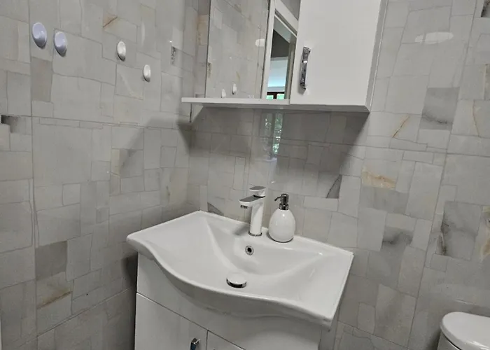 Europroperties Iglika Apartman *