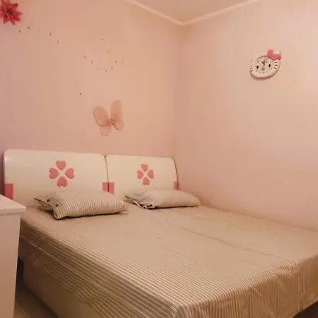 Apartment Europroperties Iglika